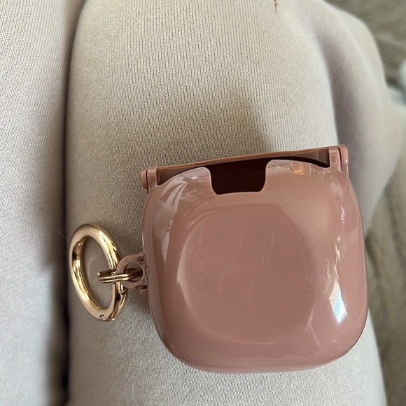 BEATS FIT PRO CASE COVER / KEYCHAIN - Picture 5 of 5